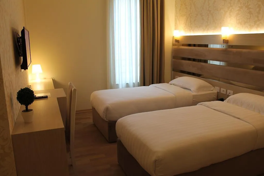 Capital Tirana Hotel Bruci